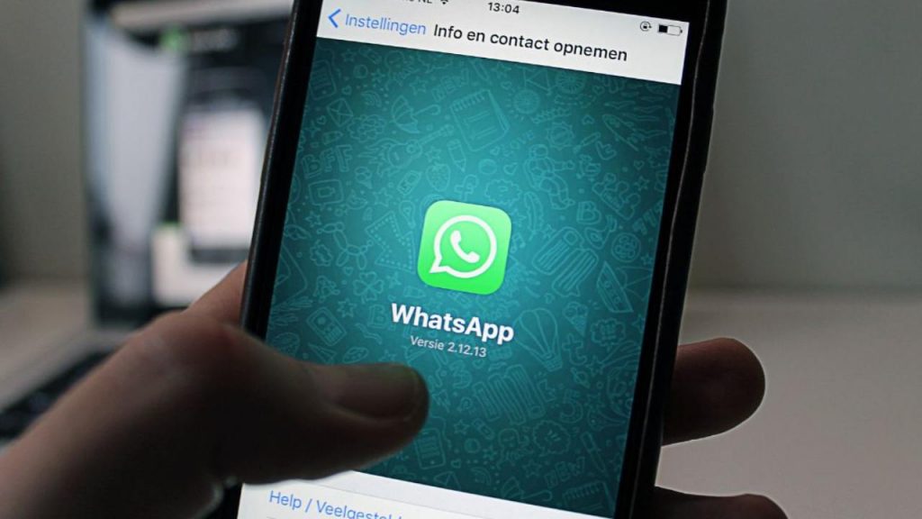 Come cancellare le chat di WhatsApp