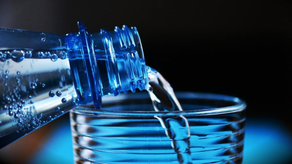 conseguenze del consumo eccessivo di acqua