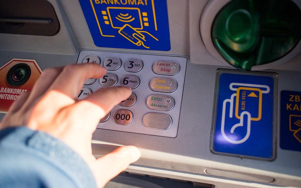 pericolo per chi ha il conto corrente in Italia