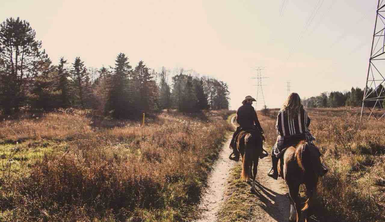 Andremo a cavallo - fonte_Canva - adginforma.it