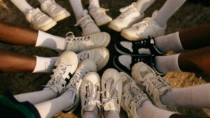 Caos per il noto marchio di scarpe