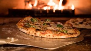 Pizza nel forno