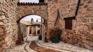 Il borgo più romantico d'Italia - Adginforma.it