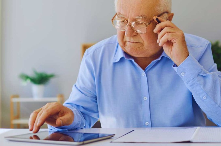 Pensionato preoccupato
